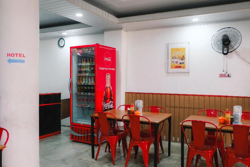 King Stone Hotel by ZUZU - Restoran