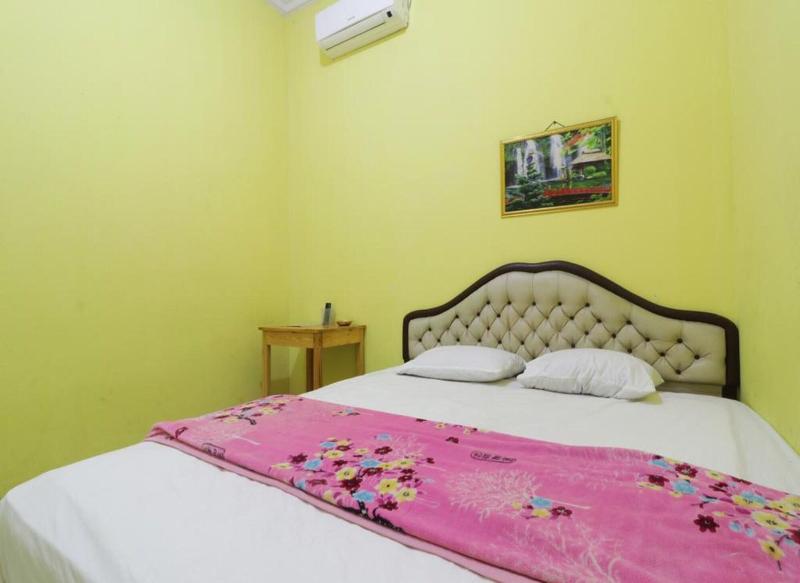 Hotel Surabaya Jaya Bandara Soetta by ZUZU - Oda