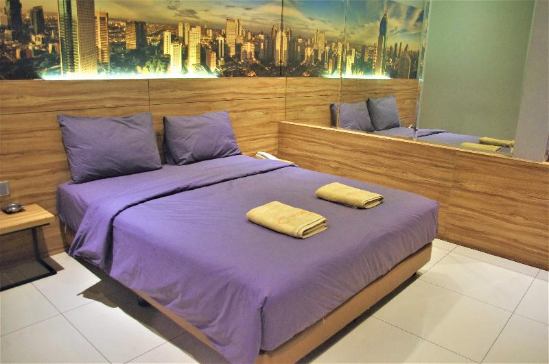 Orange Inn Hotel Mangga Besar by ZUZU - Oda
