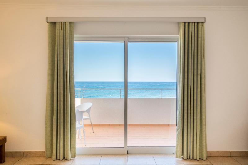 Clube Porto Mós - Oda