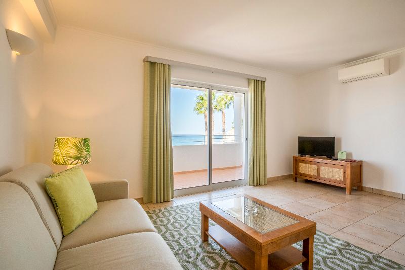 Clube Porto Mós - Oda