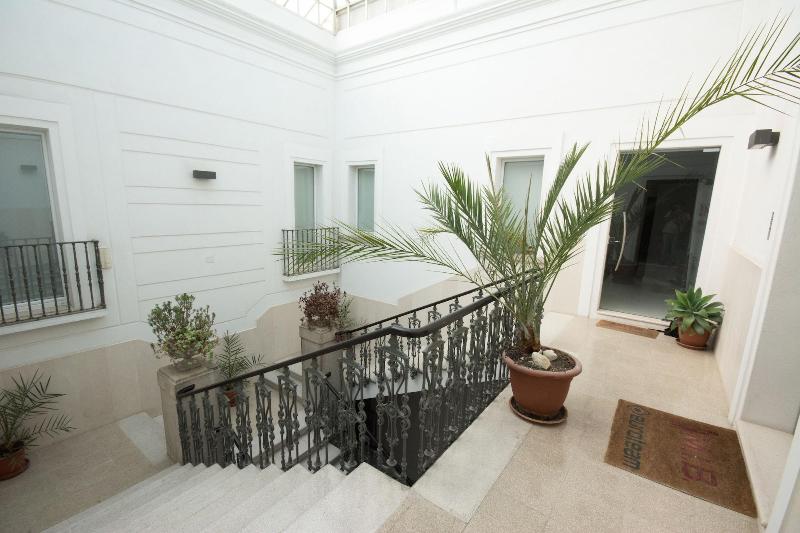 Suites And Apartment - Lobi