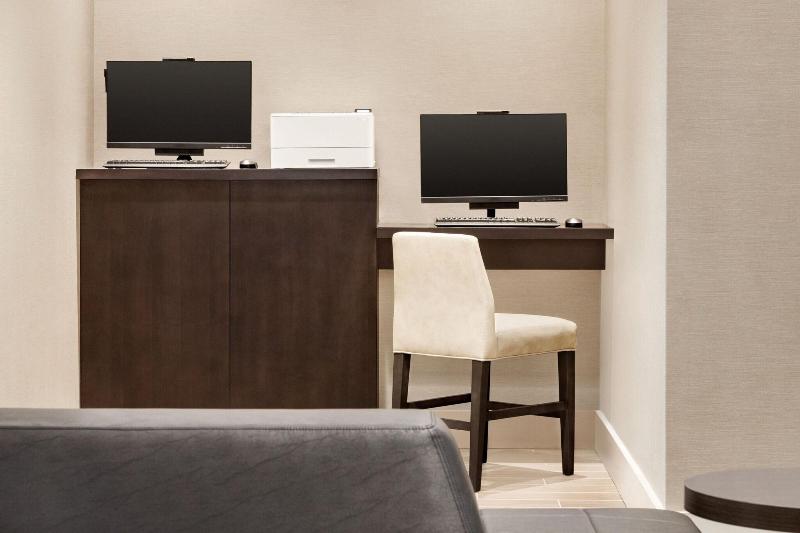 Residence Inn By Marriott New York Jfk Airport - Toplantı