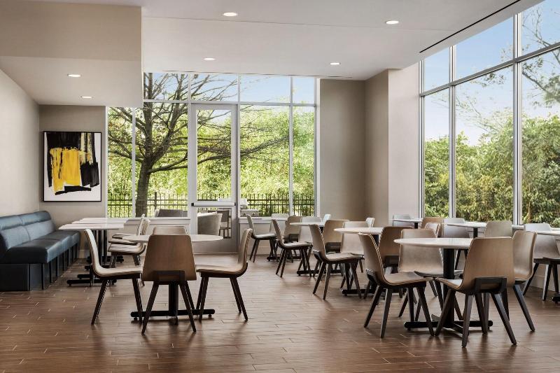 Residence Inn By Marriott New York Jfk Airport - Restoran