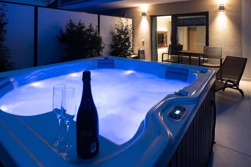 Onyx Luxury - Oda