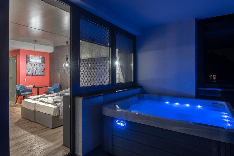 Onyx Luxury - Oda