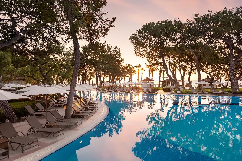 AKKA Hotels Antedon - Havuz