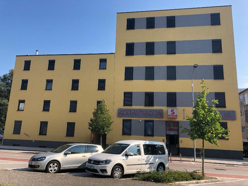 S Hotel - Genel
