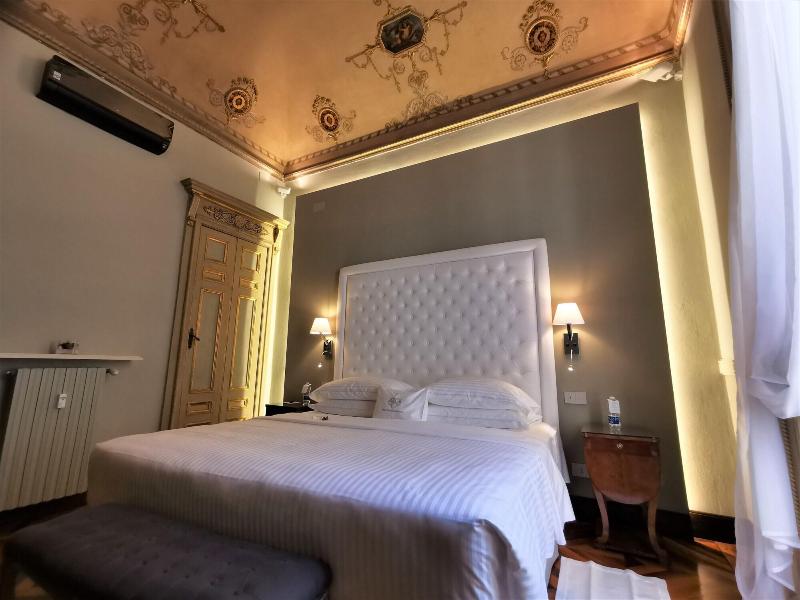 Royal Palace Hotel & Spa - Oda