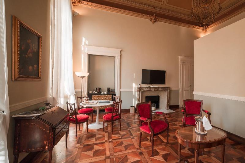 Royal Palace Hotel & Spa - Oda