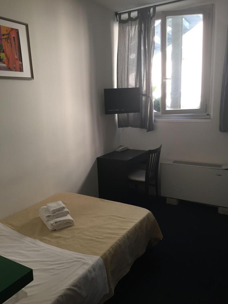 Hotel Lucania - Oda