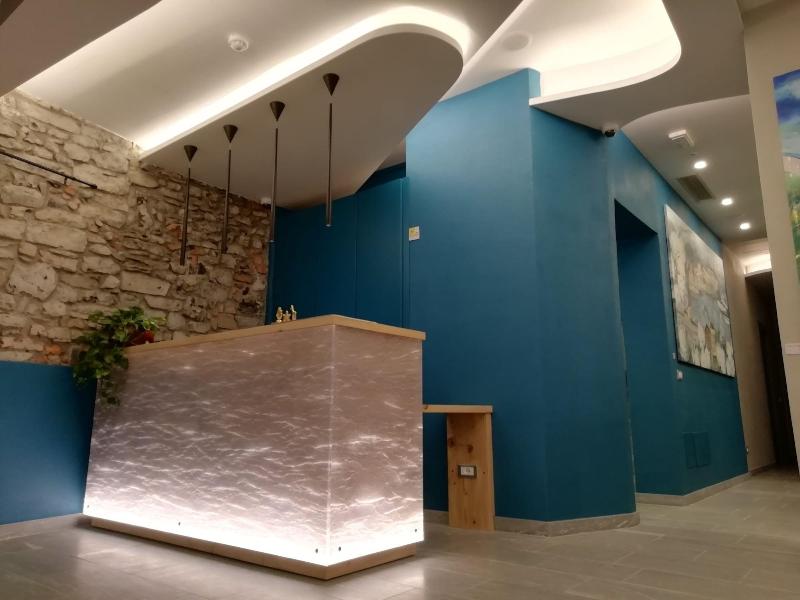 73 Boutique Hotel - Lobi