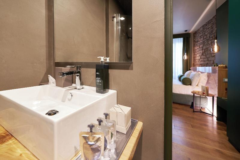73 Boutique Hotel - Oda