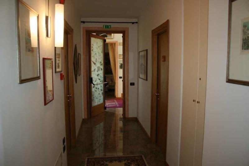 Hotel La Rua - Lobi