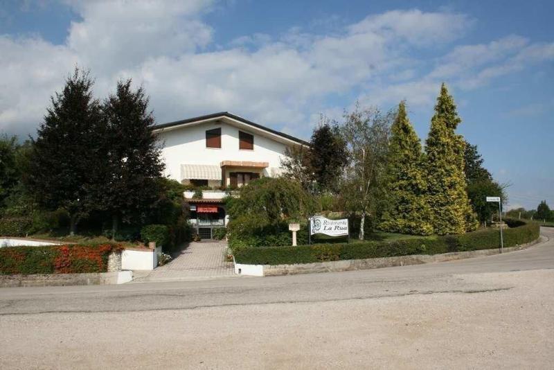 Hotel La Rua - Genel