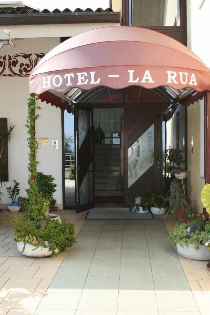 Hotel La Rua - Genel