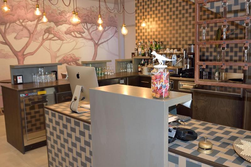 Hotel Abc - Lobi