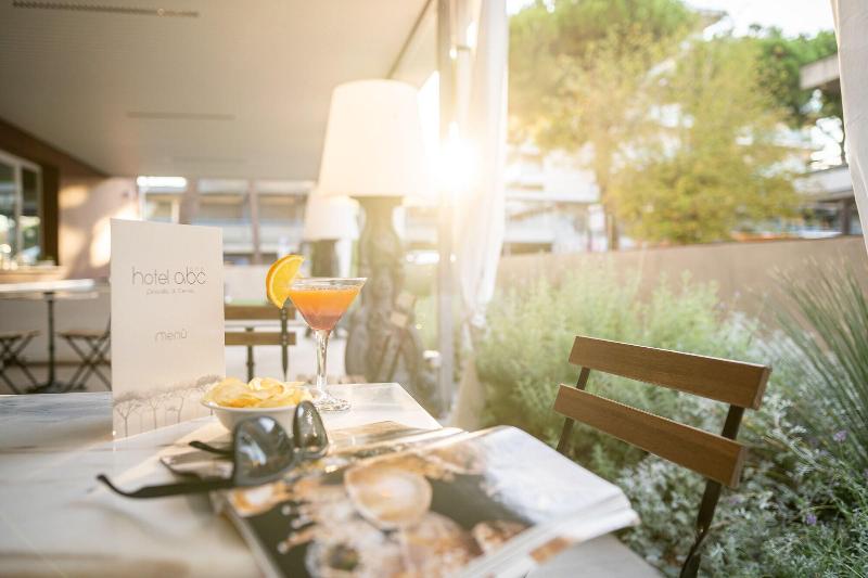 Hotel Abc - Genel