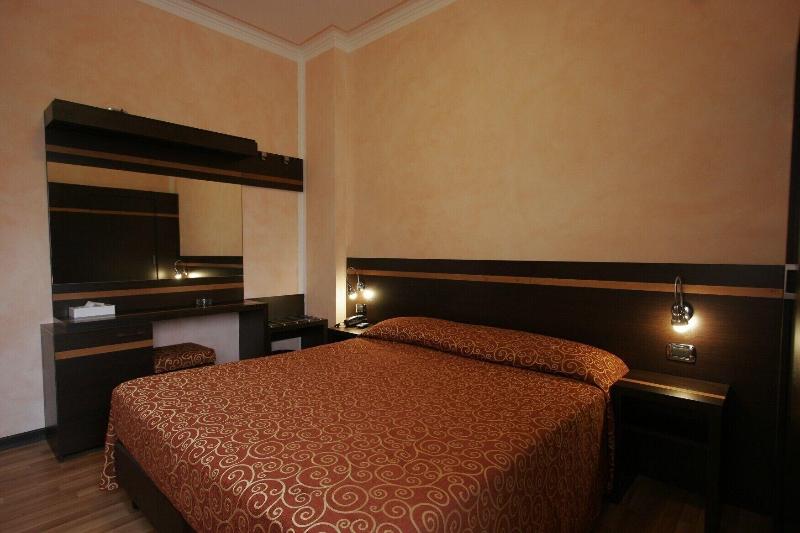 Hotel Fina - Oda