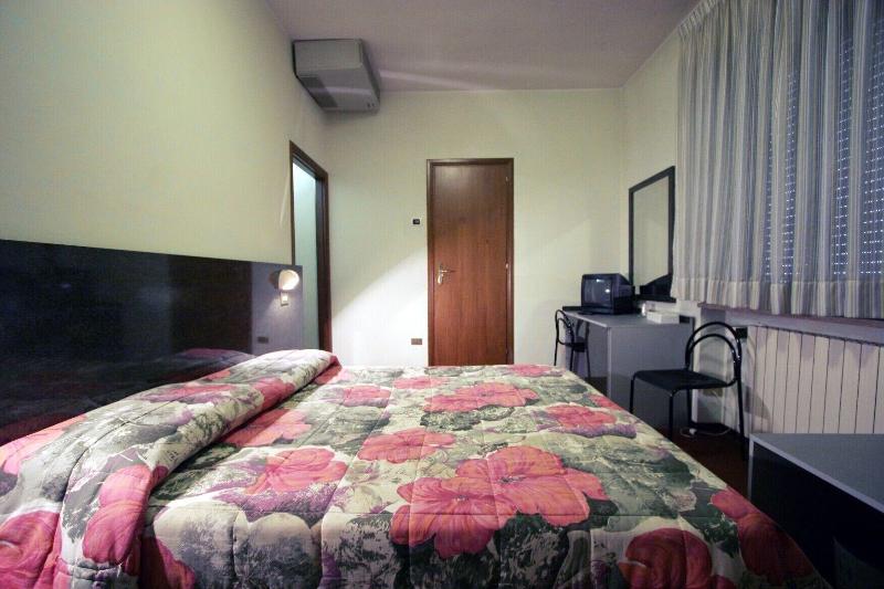 Hotel Fina - Oda
