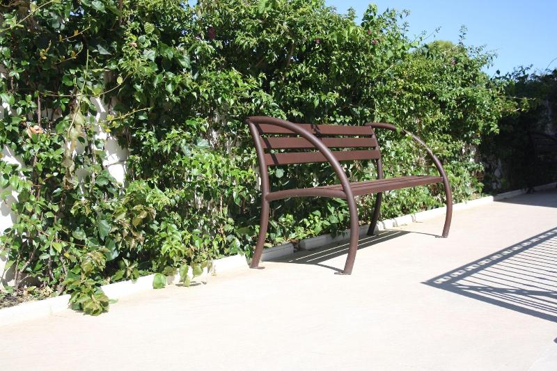Morello Beach Hotel - Genel
