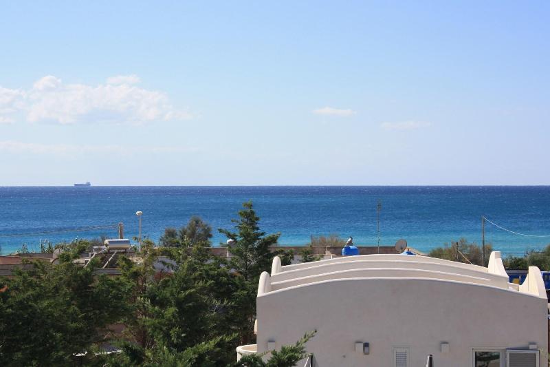 Morello Beach Hotel - Genel
