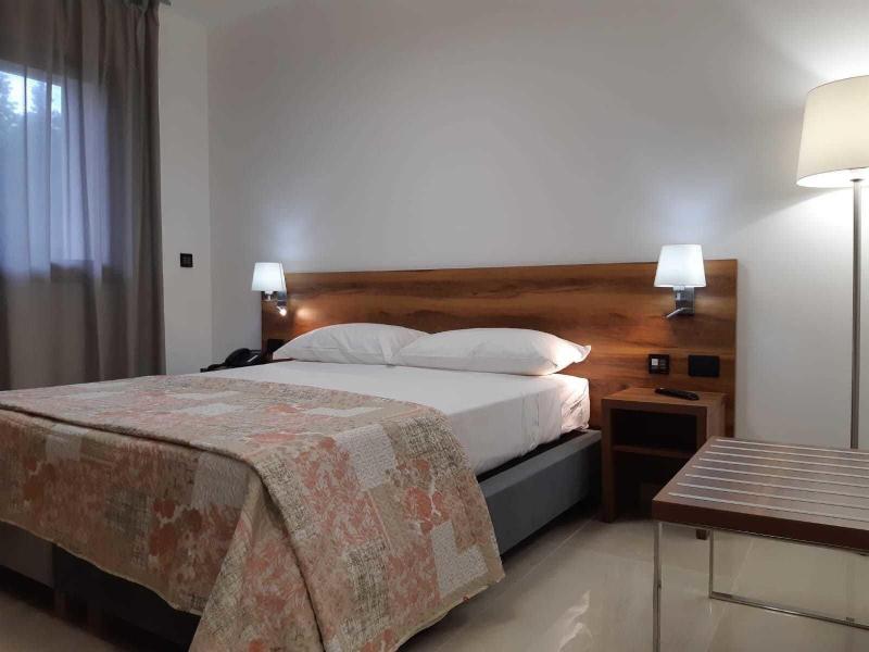 Morello Beach Hotel - Oda