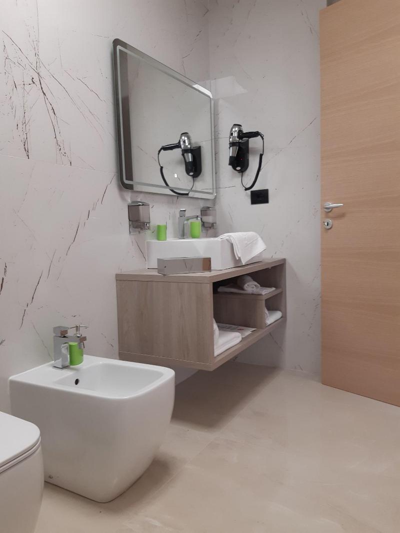 Morello Beach Hotel - Oda