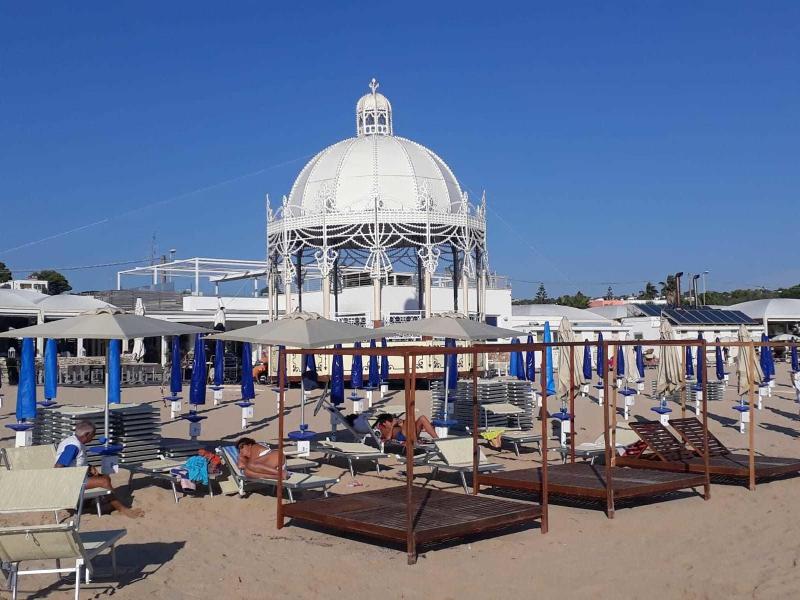 Morello Beach Hotel - Plaj
