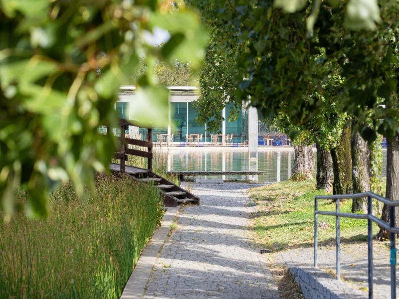 Moxy Lisbon City - Genel