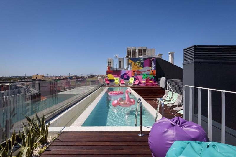 Moxy Lisbon City - Genel