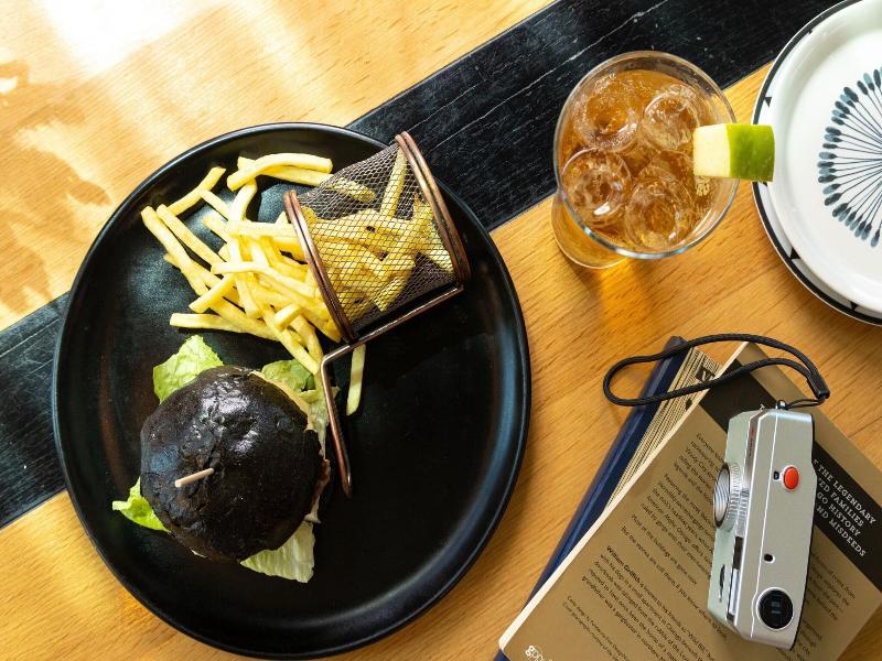 Moxy Lisbon City - Restoran