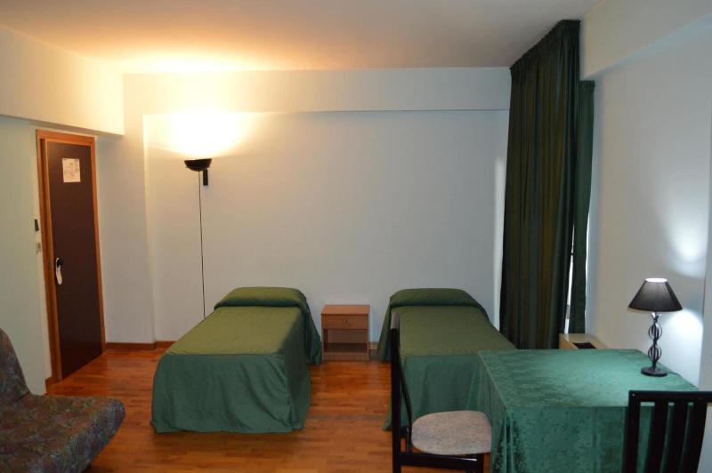 Canadian Hotel - Oda