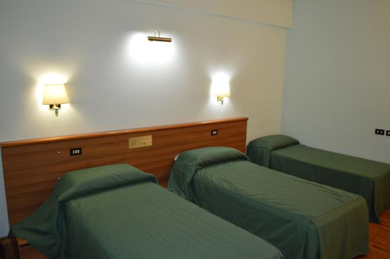 Canadian Hotel - Oda