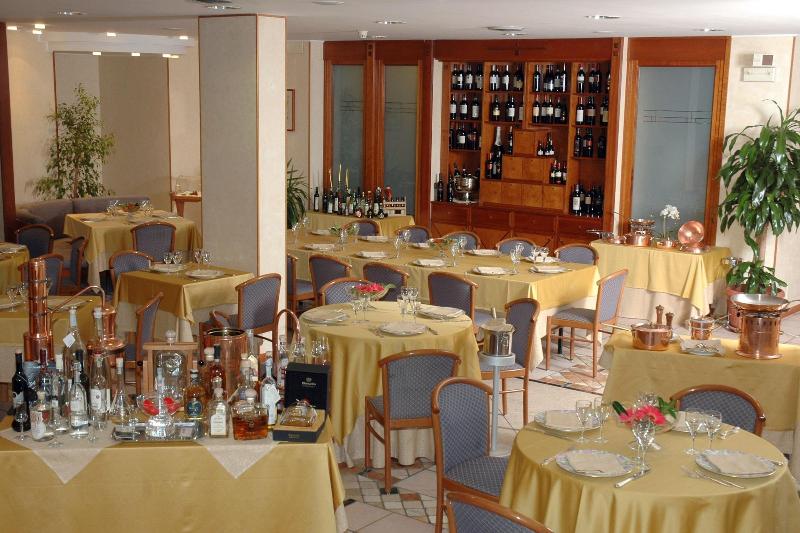La Villa Dei Gourmets - Restoran