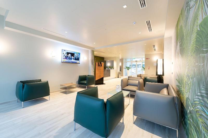 Vision Hotel - Lobi
