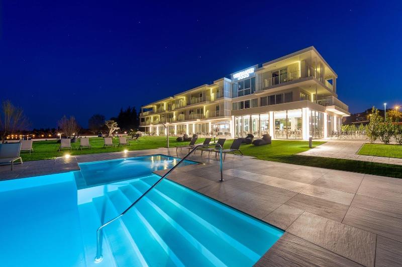 Vision Hotel - Aktivite