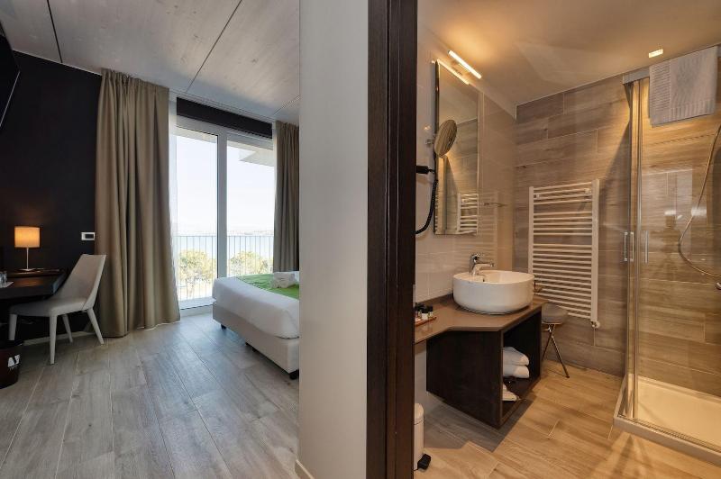 Vision Hotel - Oda