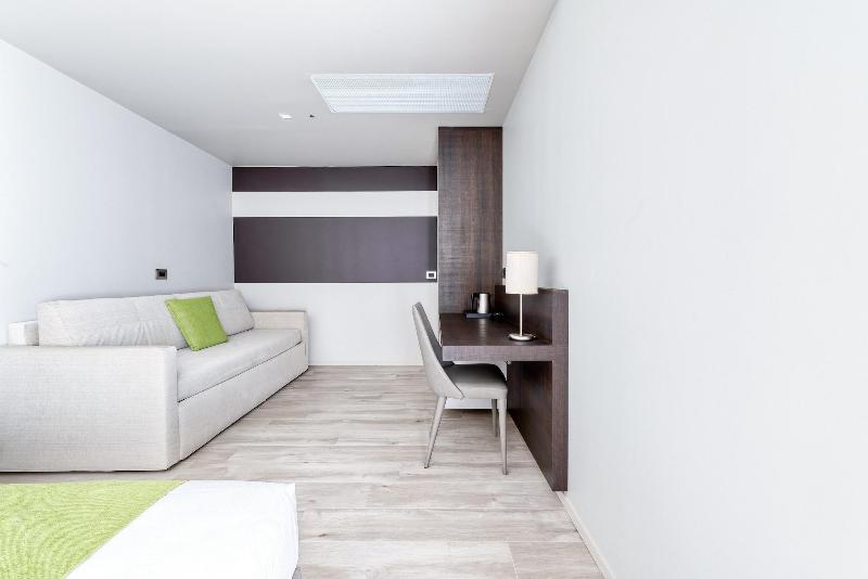 Vision Hotel - Oda