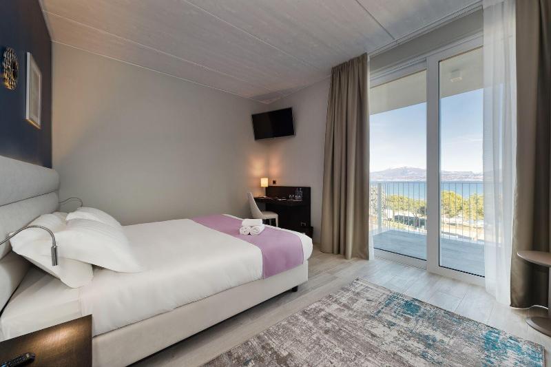 Vision Hotel - Oda