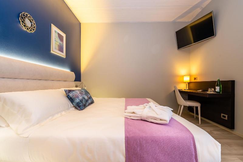 Vision Hotel - Oda