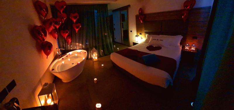 You & Me Beach Hotel - Lobi