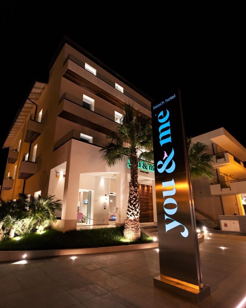 You & Me Beach Hotel - Genel