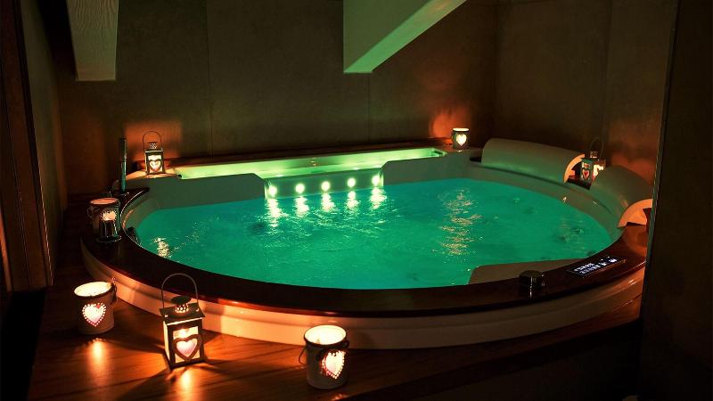 You & Me Beach Hotel - Oda