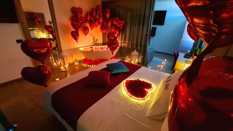 You & Me Beach Hotel - Oda