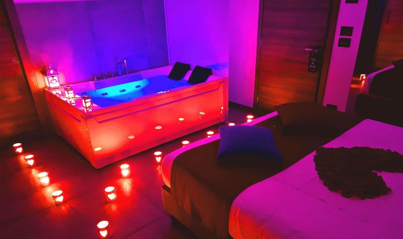 You & Me Beach Hotel - Oda