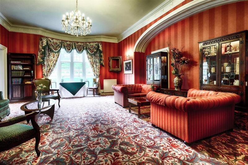 Mansion House - Lobi