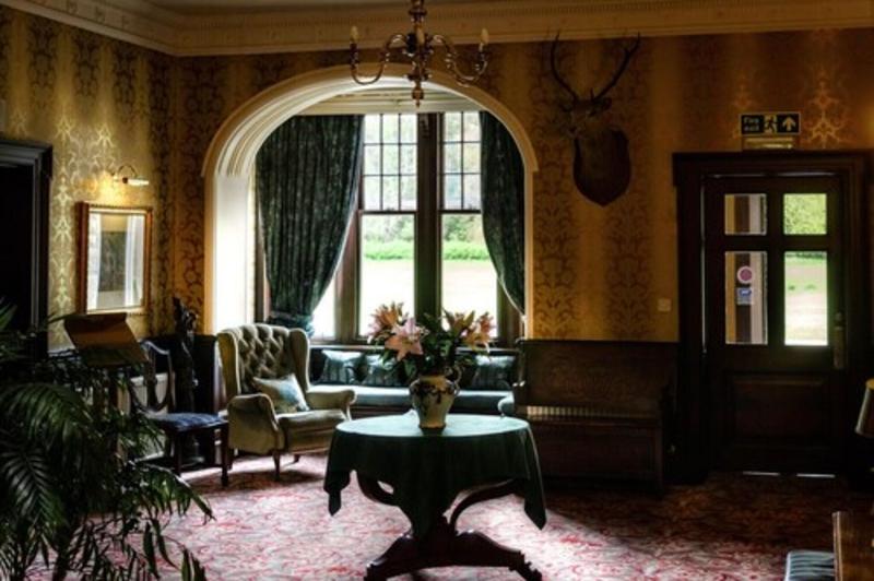 Mansion House - Lobi