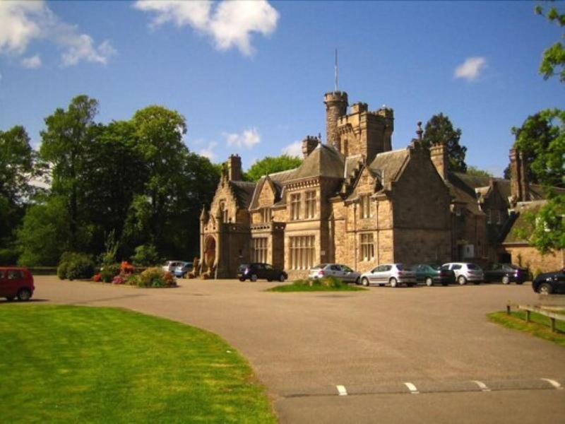 Mansion House - Genel