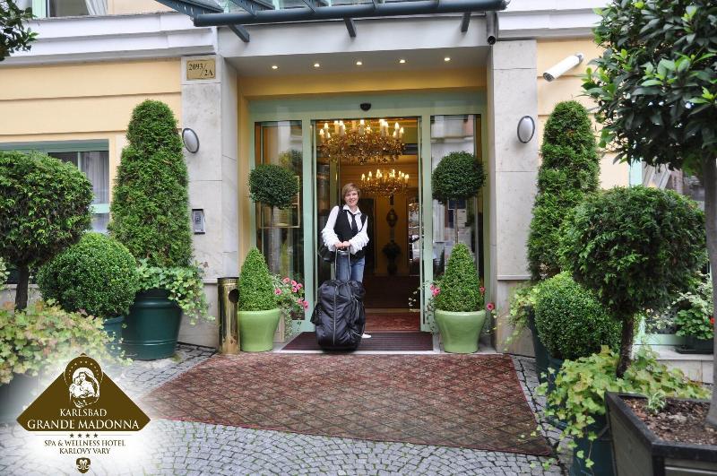 Karlsbad Grande Madonna - Toplantı